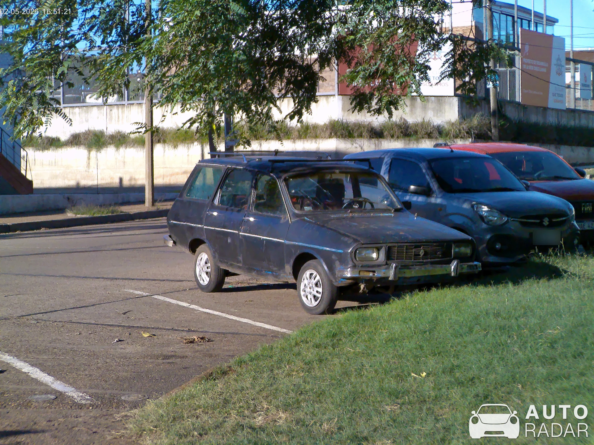 Renault 12 spotted in Salto