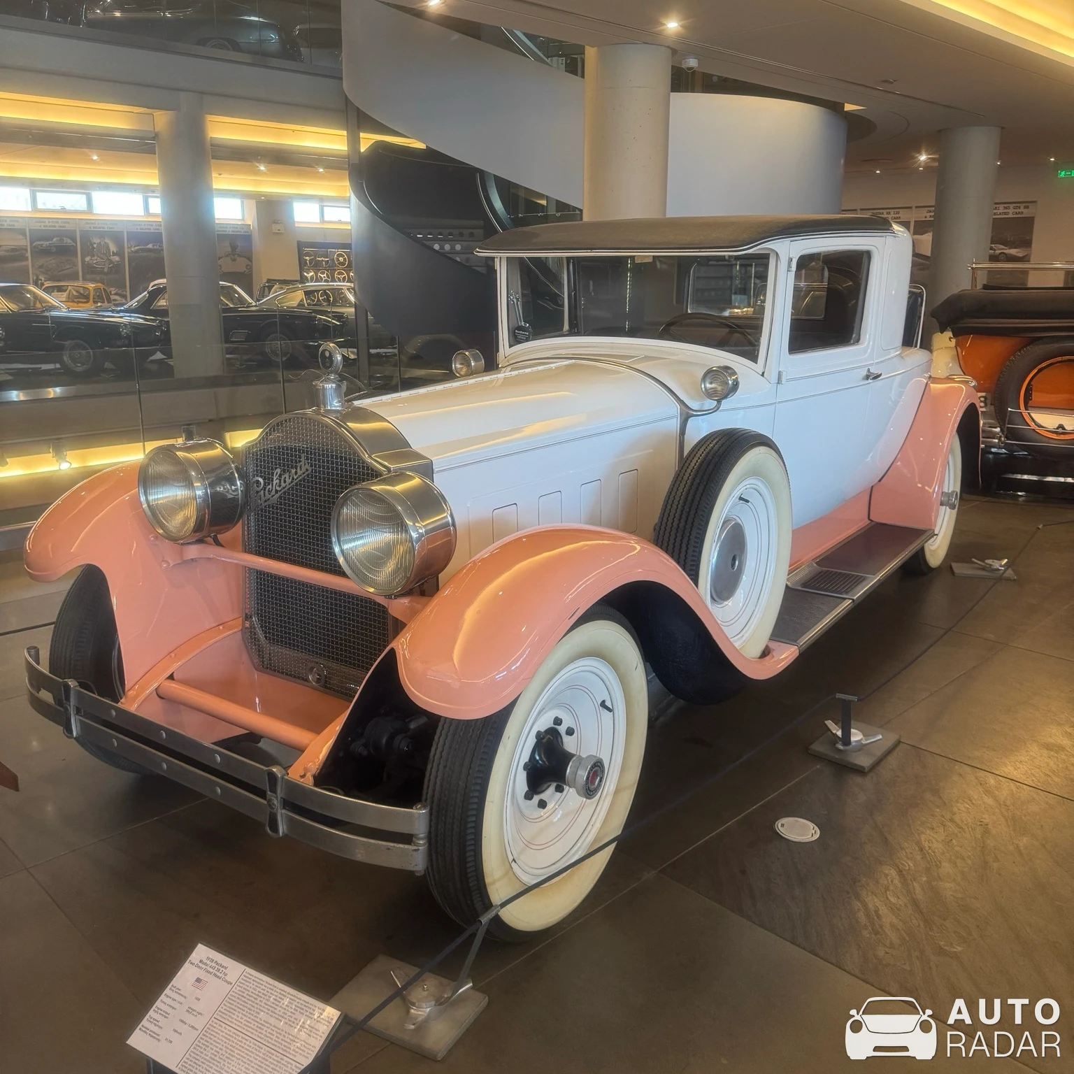Packard Model 443 spotted in Athina, Griechenland