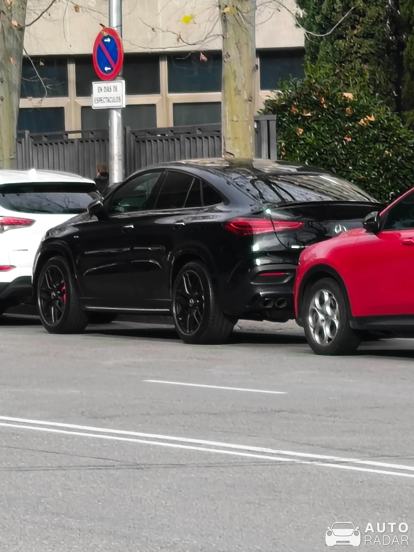 Mercedes-AMG GLE 53 Hybrid Coupé C167 2024 spotted in Madrid, Spain