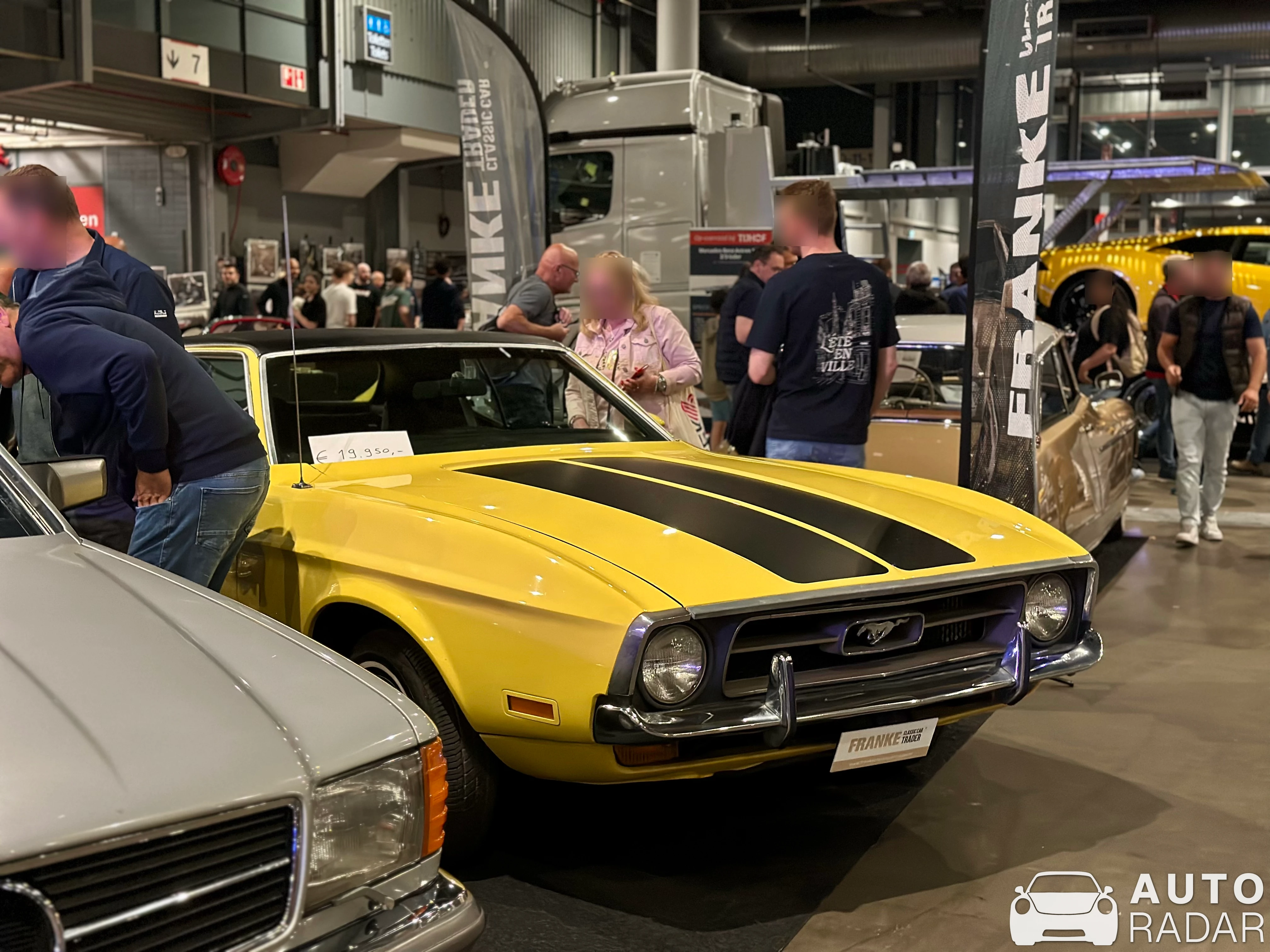 Ford Mustang Mach 1 1971 spotted in Utrecht