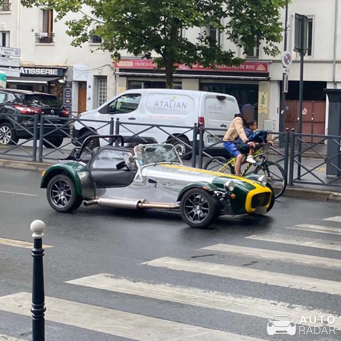 Caterham Super Seven spotted in Colombes, France