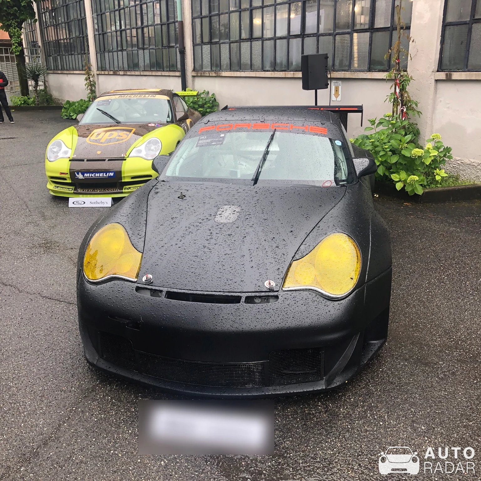 Porsche 996 GT3 RSR spotted in Milano