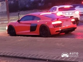 Audi R8 V10 Plus 2013 spotted in Annecy, France