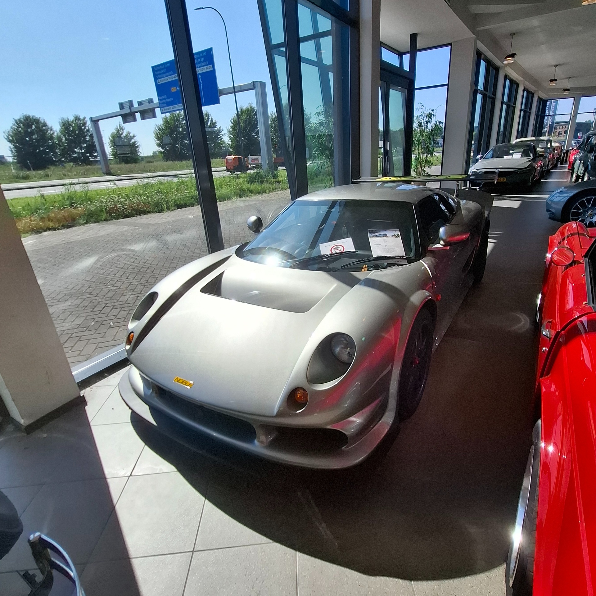 Noble M12 GTO-3R
