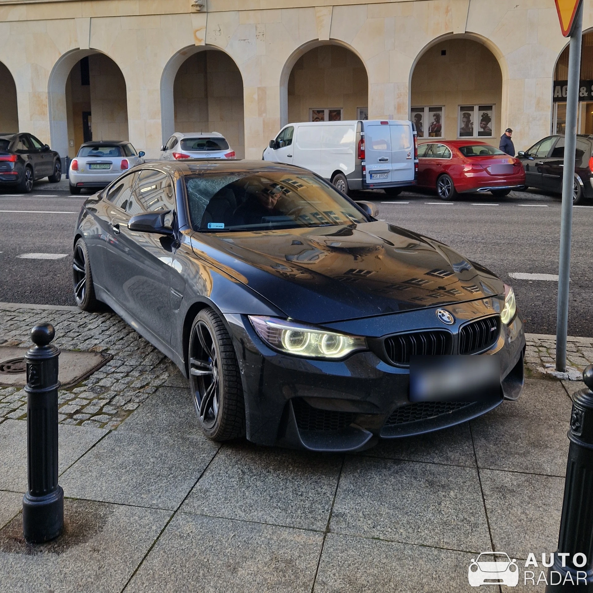 BMW M4 F82 Coupé spotted in Warszawa, Poland