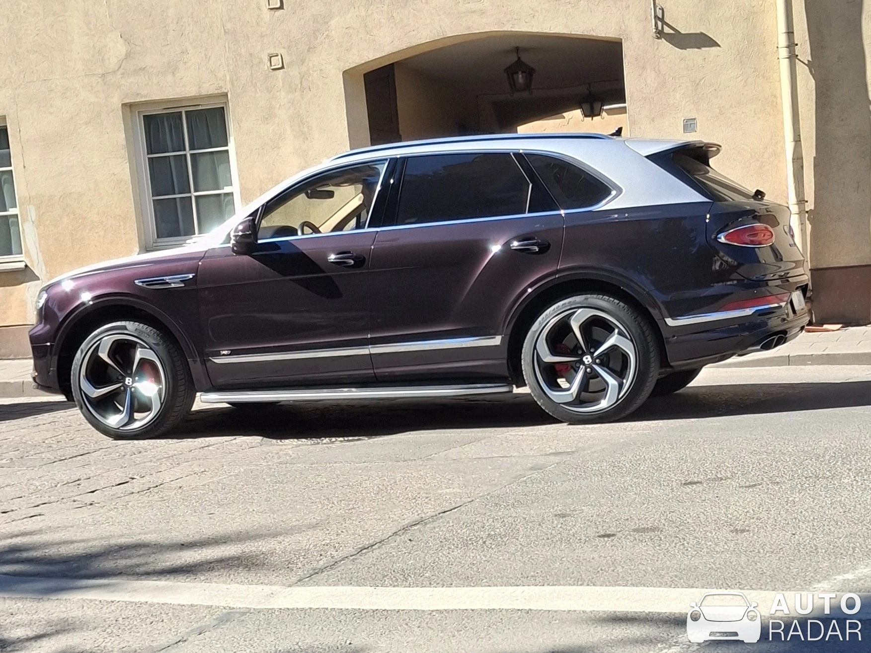 Bentley Bentayga Azure EWB spotted in Vilnius