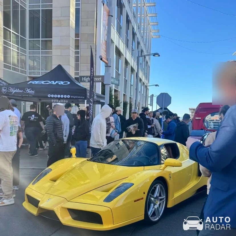 Ferrari Enzo spotted in Phoenix, United States