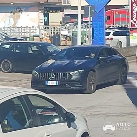 Mercedes-AMG GT 53 X290 spotted in Provincia di Salerno, Italia