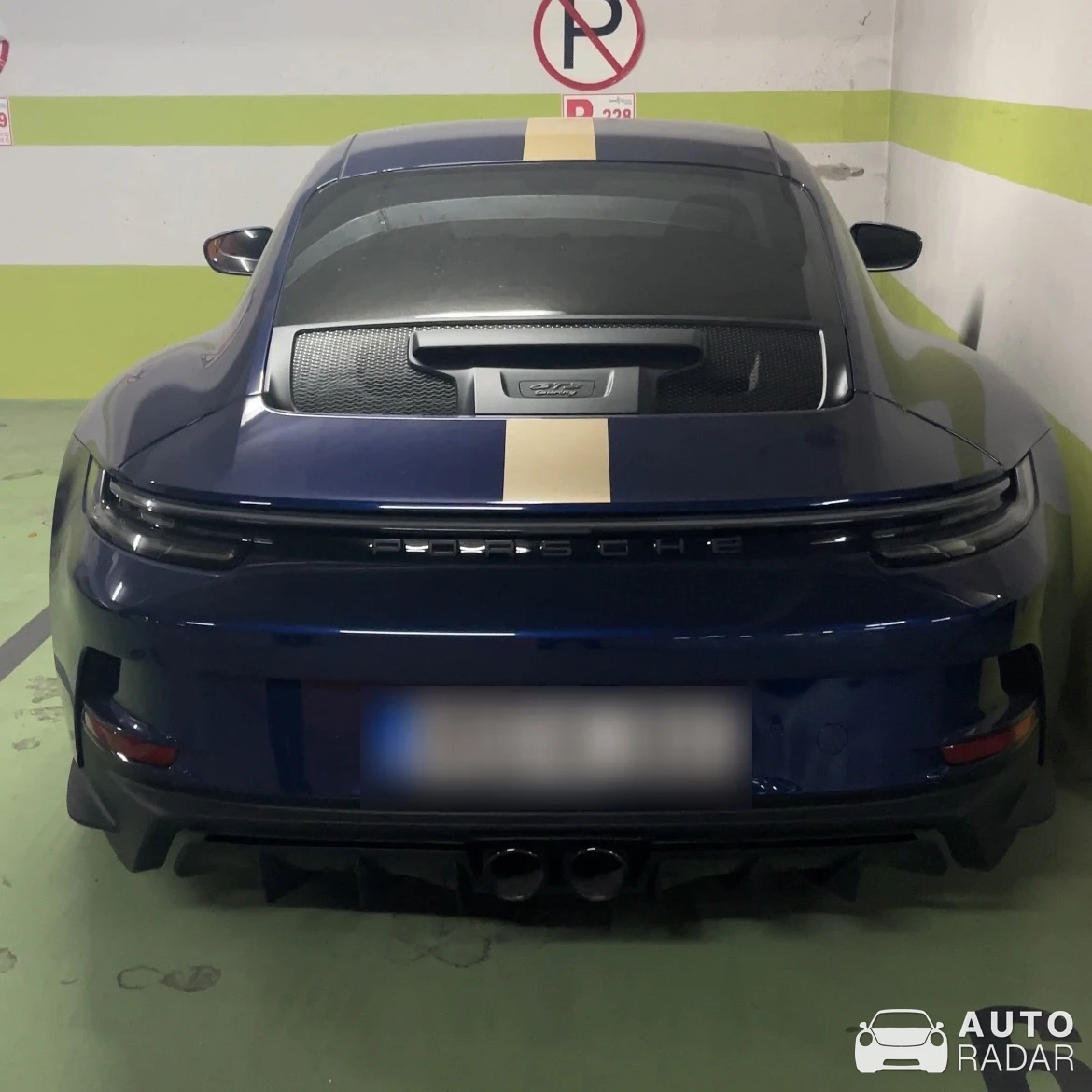 Porsche 992 GT3 Touring MkI spotted in Sarajevo, Bosnia and Herzegovina