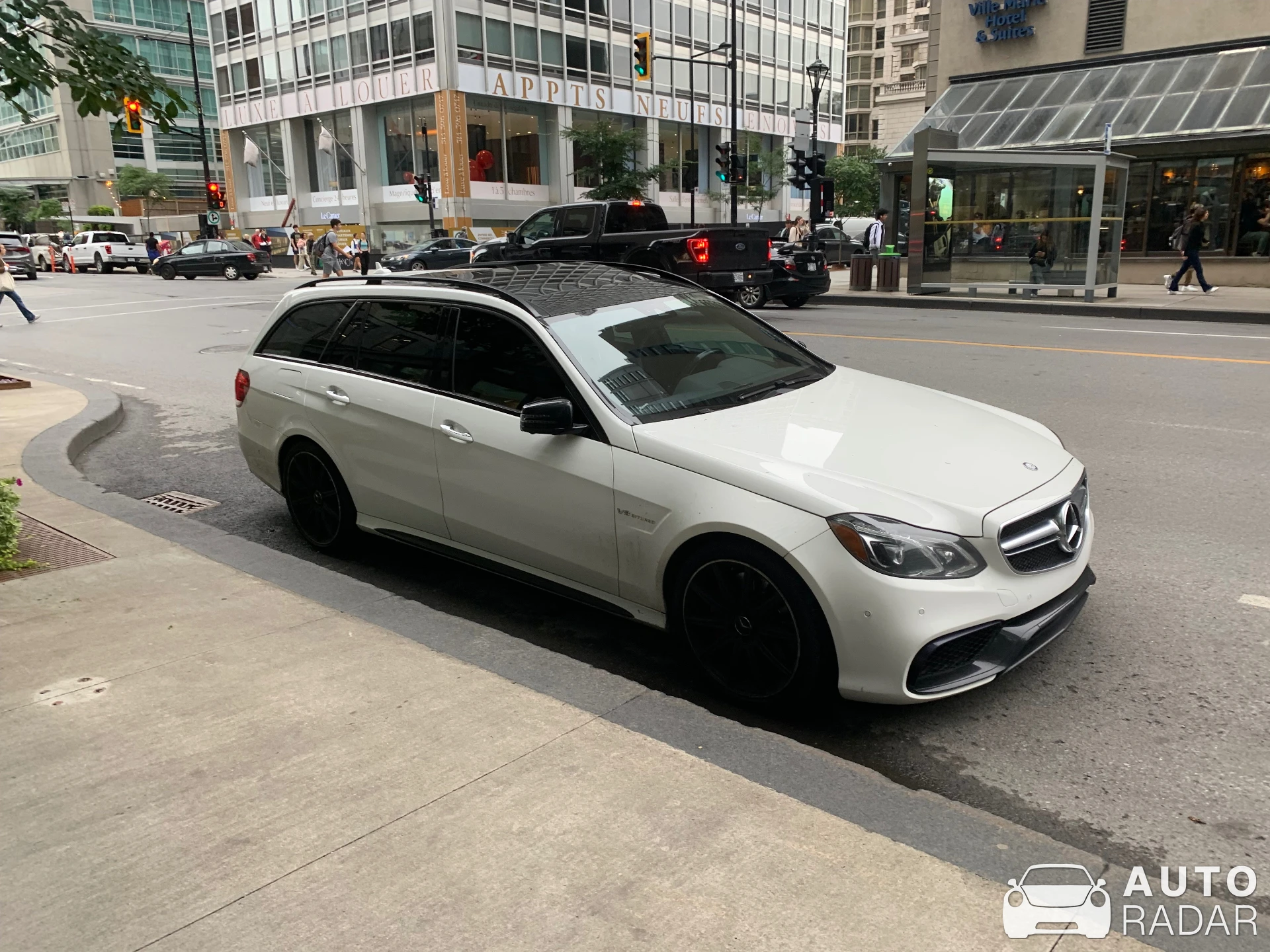 Mercedes-Benz E 63 AMG S Estate S212 spotted in Montréal