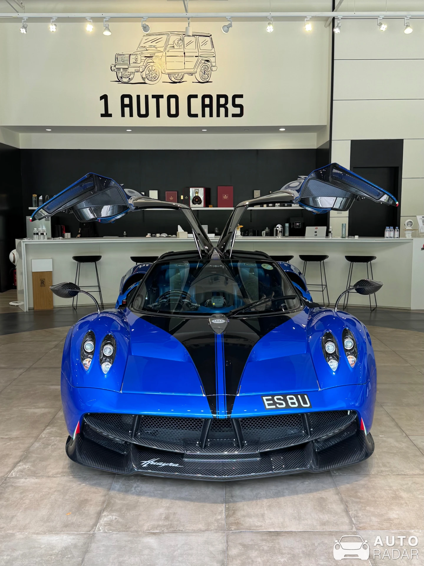 Pagani Huayra Pacchetto Tempesta spotted in Singapore