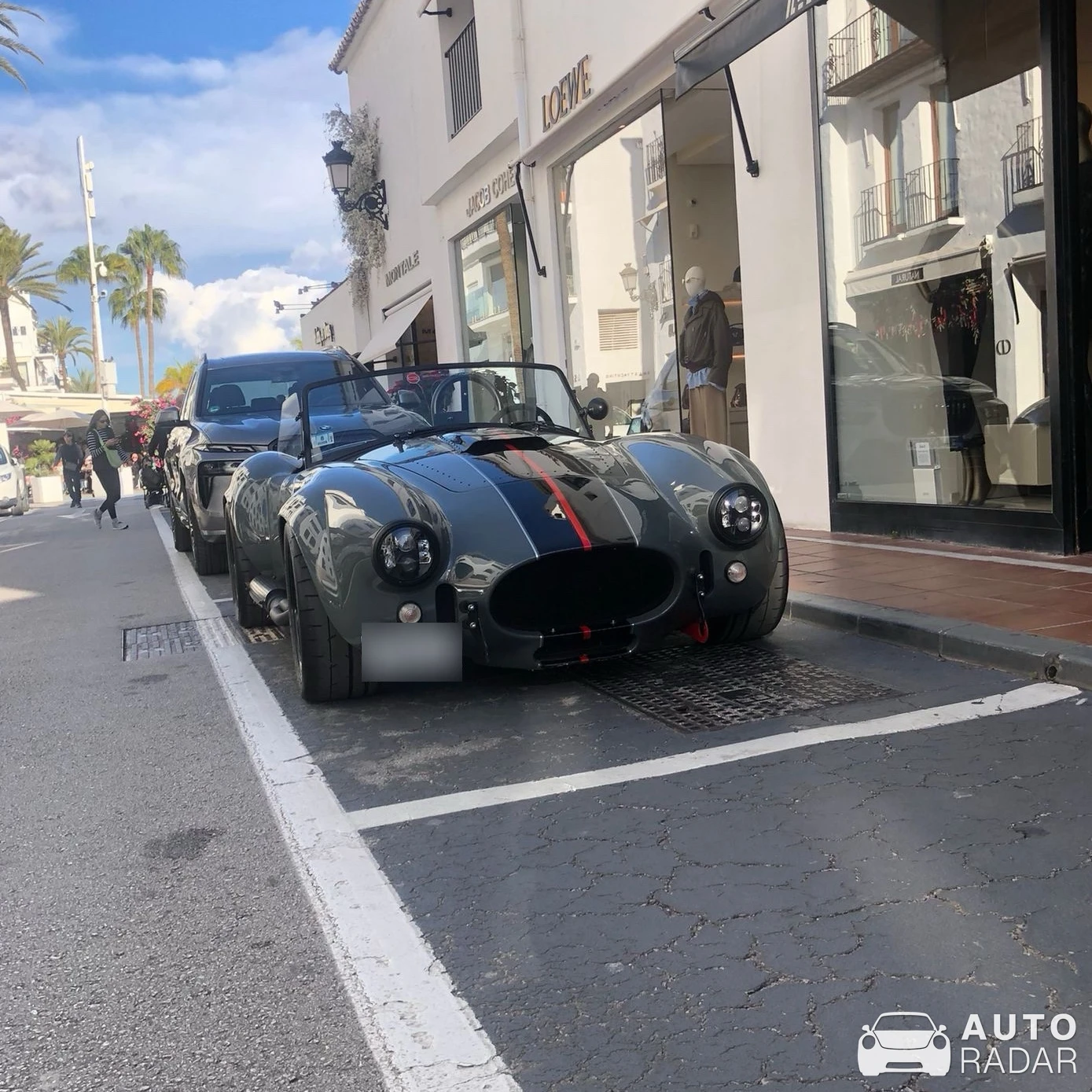 Shelby Cobra 427 spotted in Marbella, Espagne