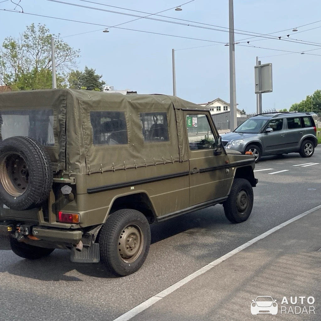 Puch 230GE Swiss Army spotted in Weiningen