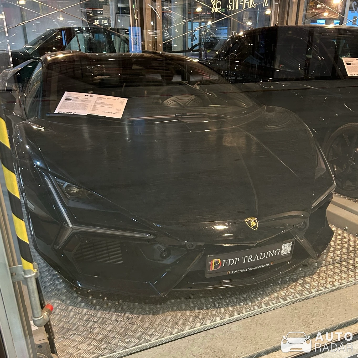 Lamborghini Revuelto spotted in München, Deutschland