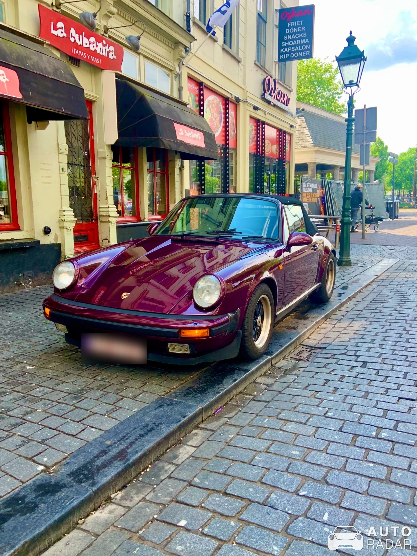 Porsche 930 Turbo spotted in Breda, Nederland