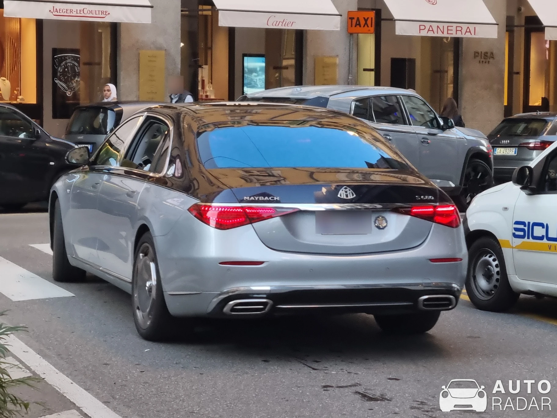 Mercedes-Maybach S 680 spotted in Milano, Italia