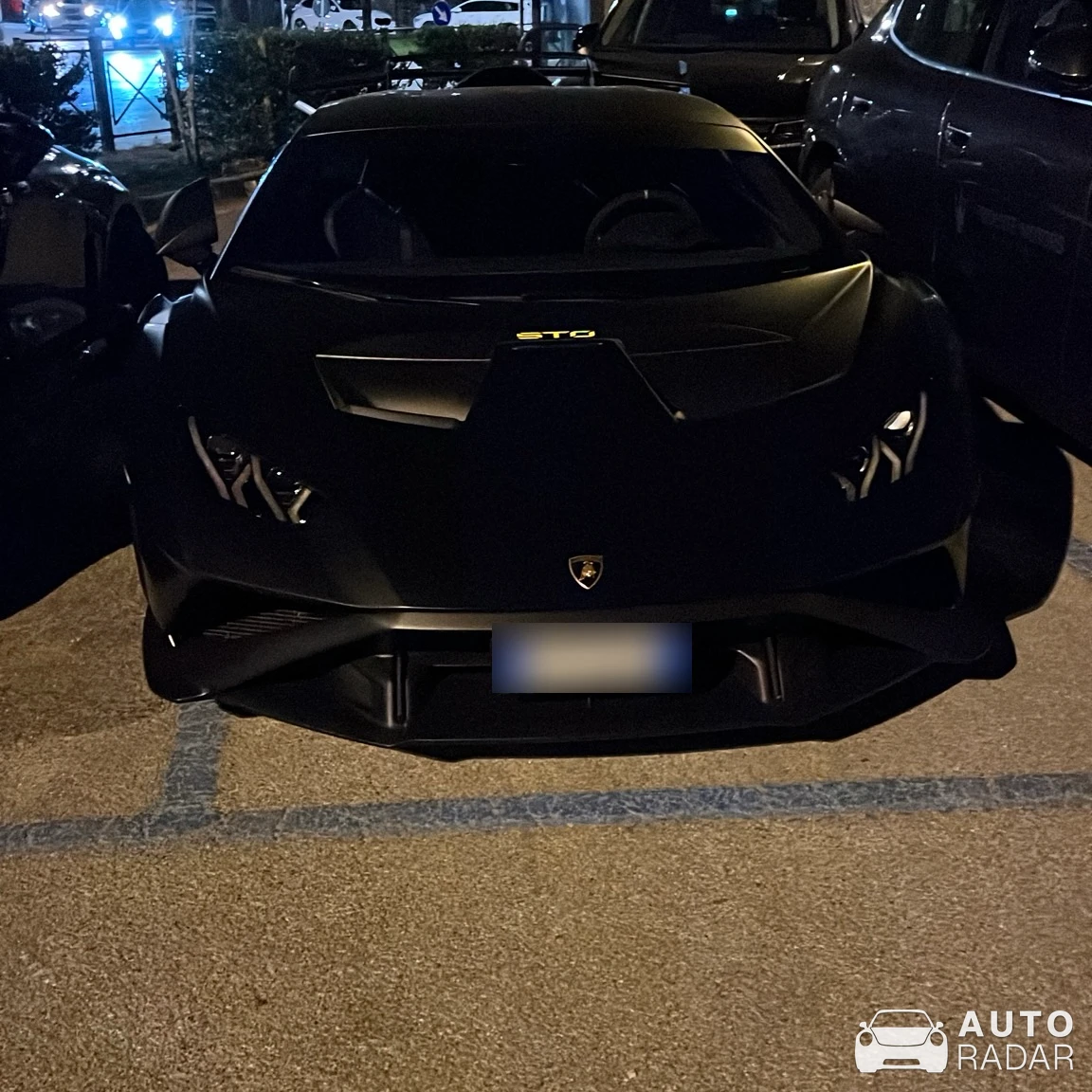 Lamborghini Huracán LP640-2 STO spotted in Vicenza