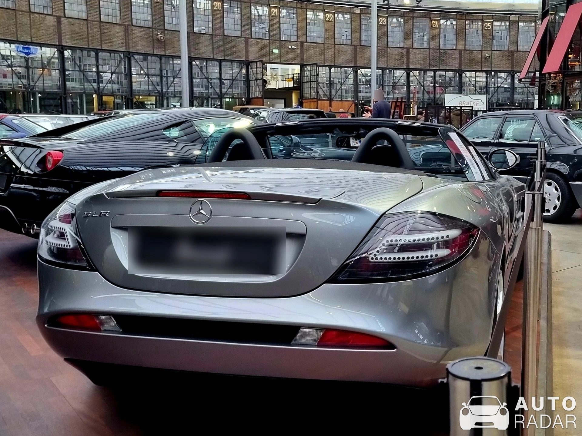 Mercedes-Benz SLR McLaren 722 Edition spotted in Düsseldorf, Germany