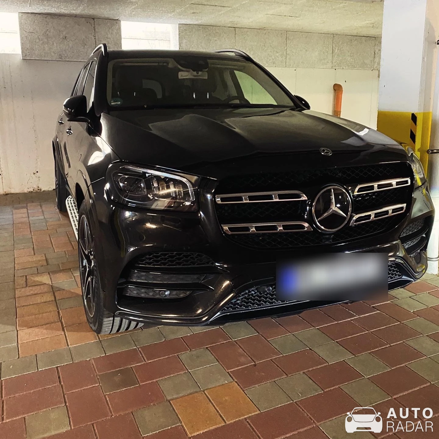Mercedes-AMG GLS 63 X167 spotted in Trento, Italië