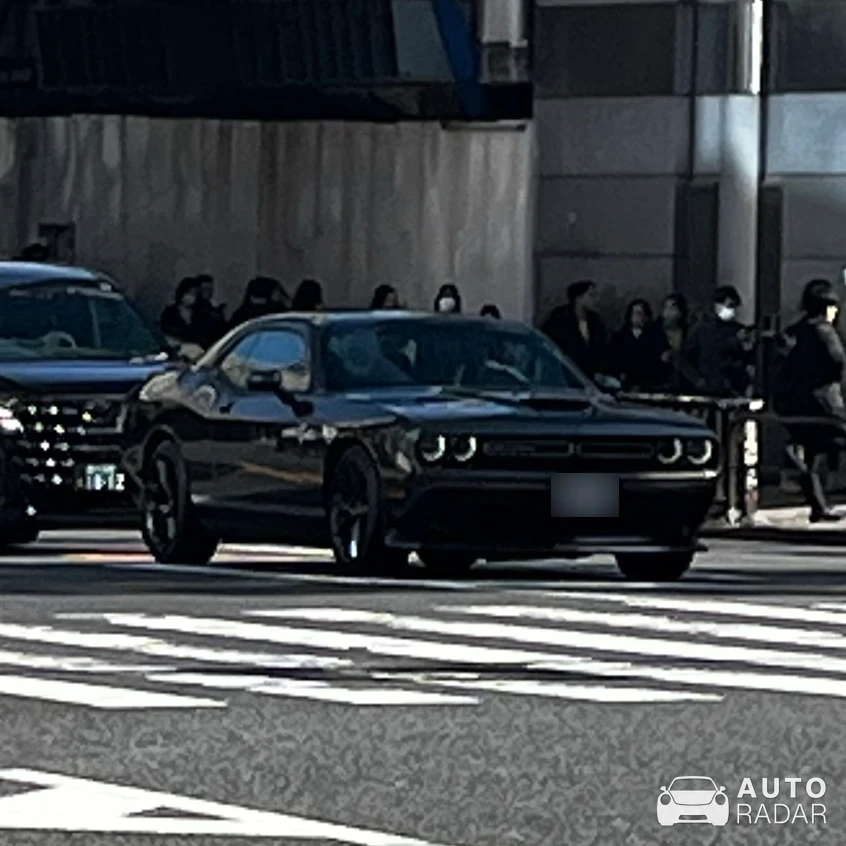 Dodge Challenger SRT Hellcat spotted in Koto City, Japan