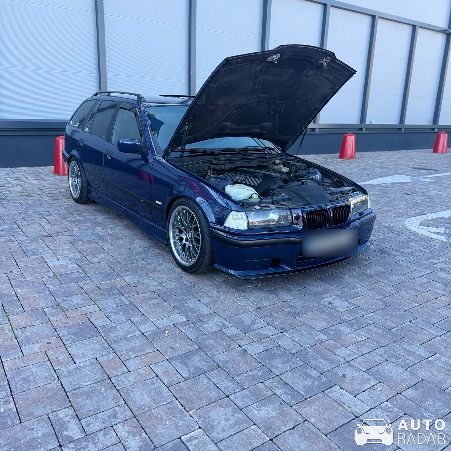 BMW 3 Series E36 Touring spotted in Târgoviște