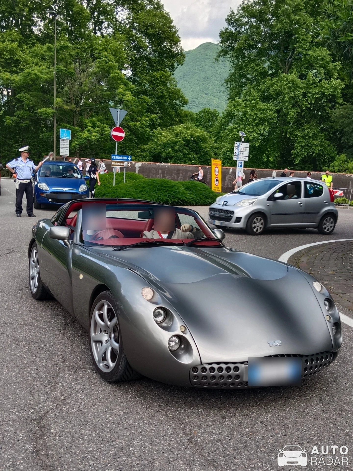 TVR Tuscan S MKI spotted