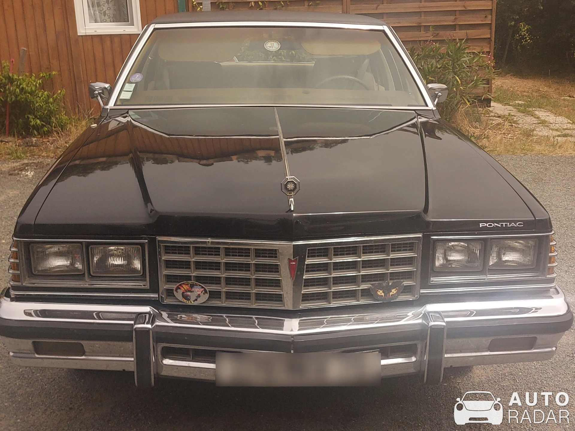 Pontiac Bonneville spotted in Lacanau, France