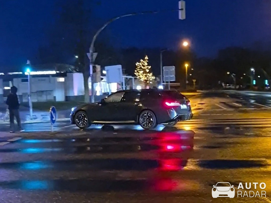 BMW M5 G99 Touring spotted in Meppen, Germany