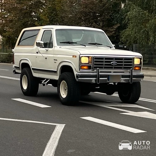 Ford Bronco II spotted in Warszawa