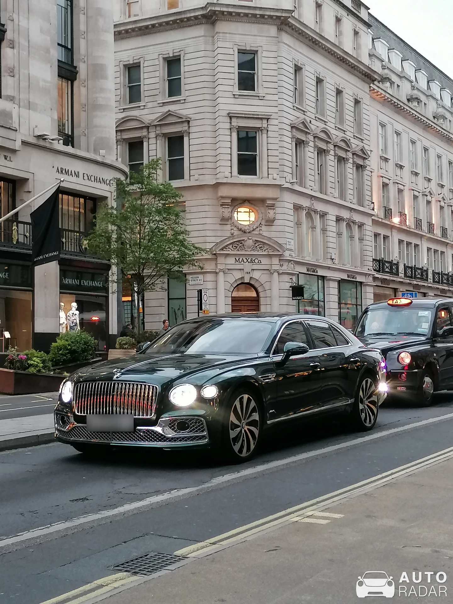 Bentley Flying Spur Hybrid Mulliner spotted in London