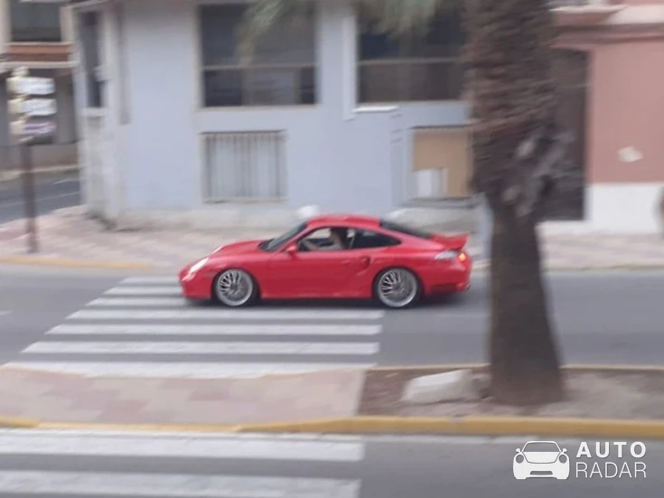 Porsche 996 Turbo spotted in Cullera, Spain
