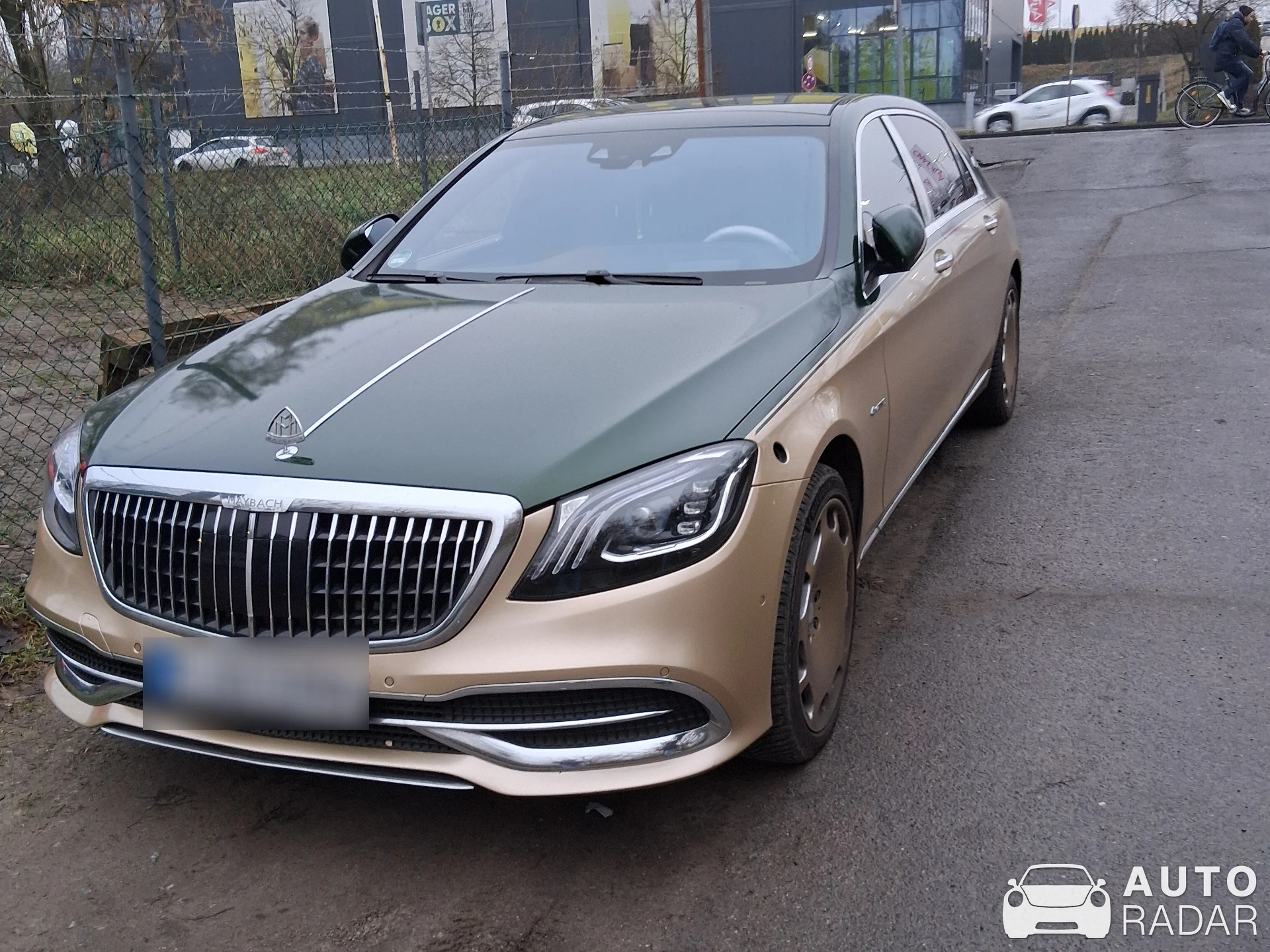 Mercedes-Maybach S 550 spotted in Berlin