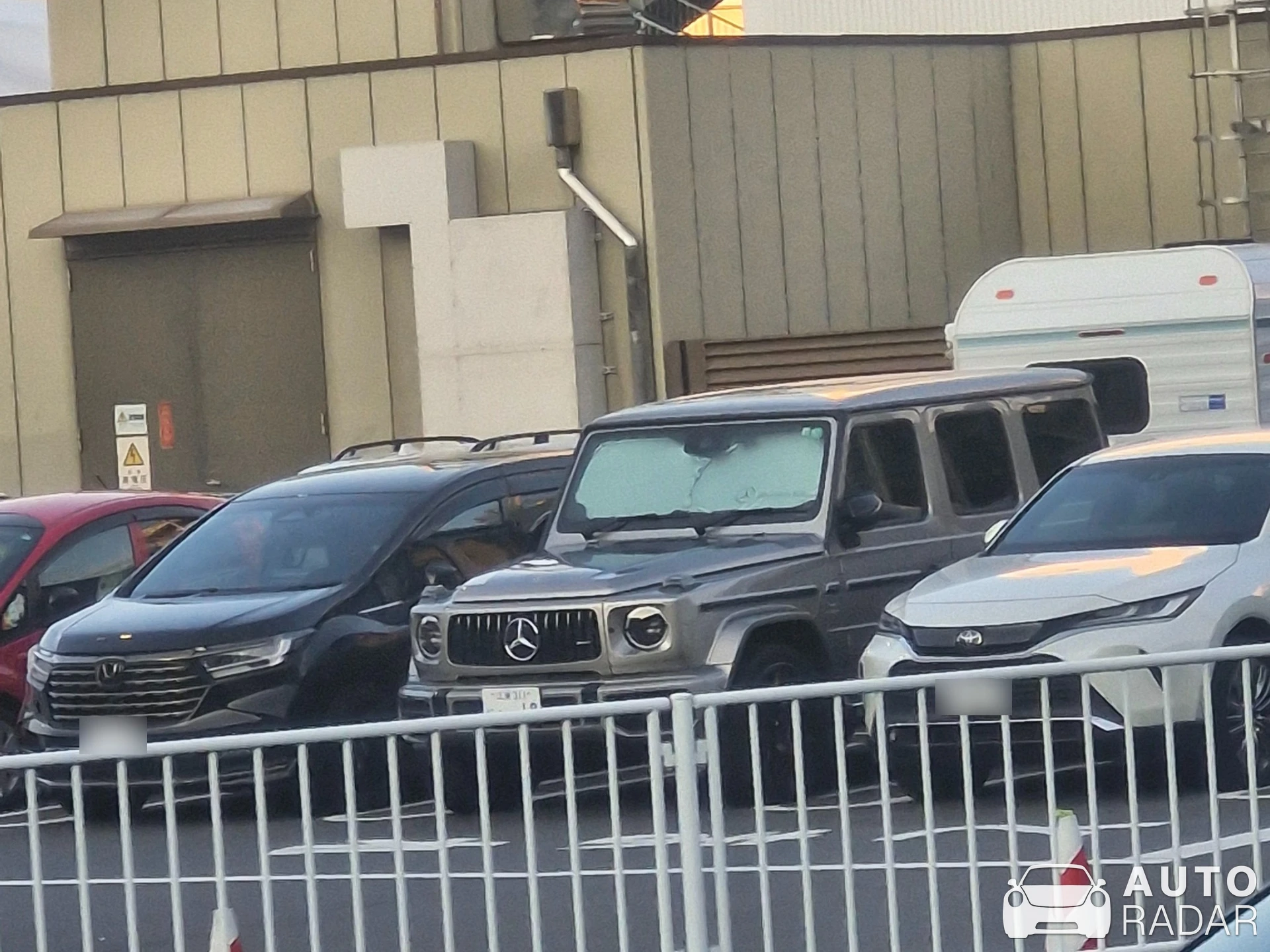 Mercedes-Benz G 63 W463 spotted in Funabashi, Japan