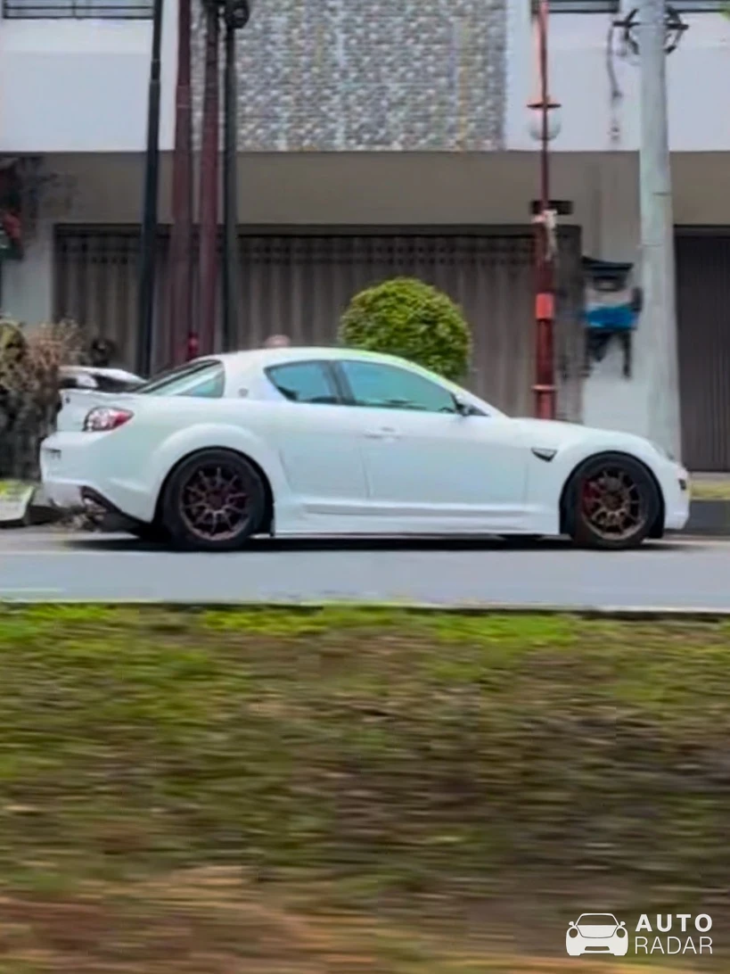 Mazda RX-8 spotted in Kabupaten Sukoharjo, Indonesia