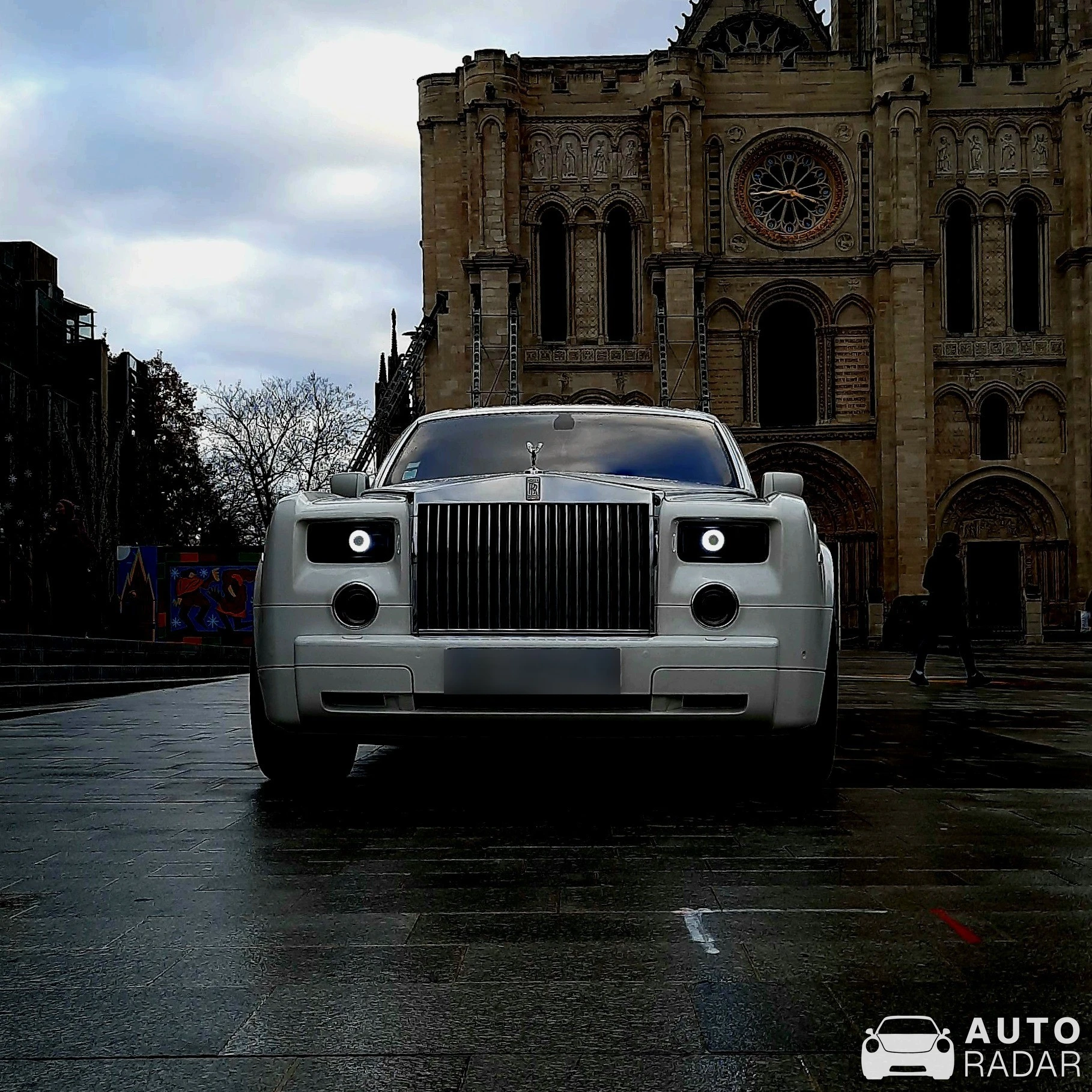 Rolls-Royce Phantom spotted in Saint-Denis, France