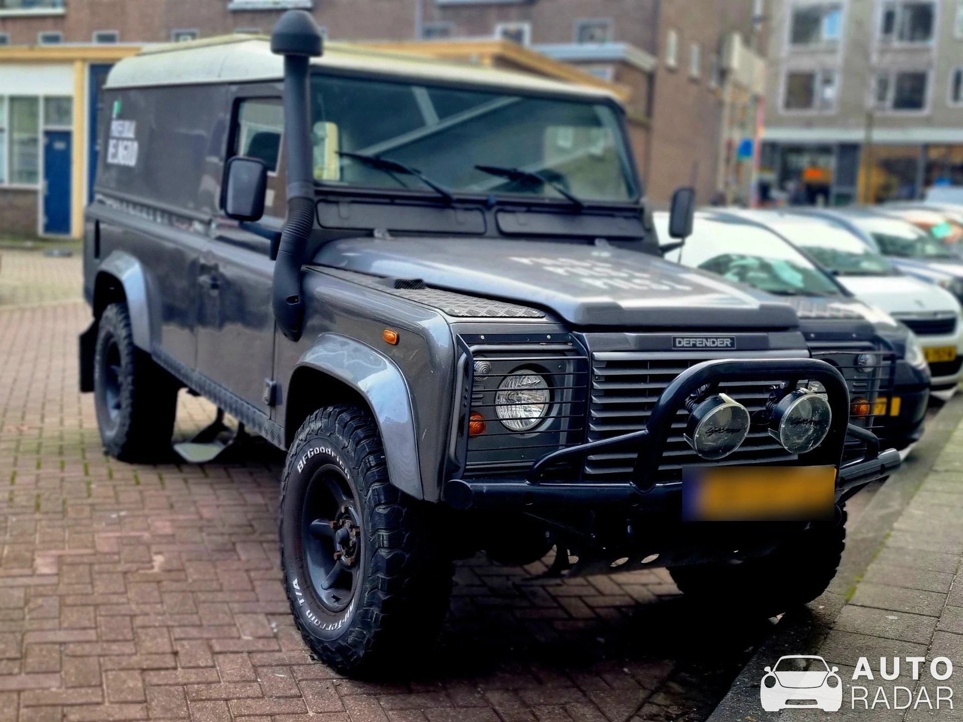 Land Rover Defender spotted in Rotterdam, Netherlands