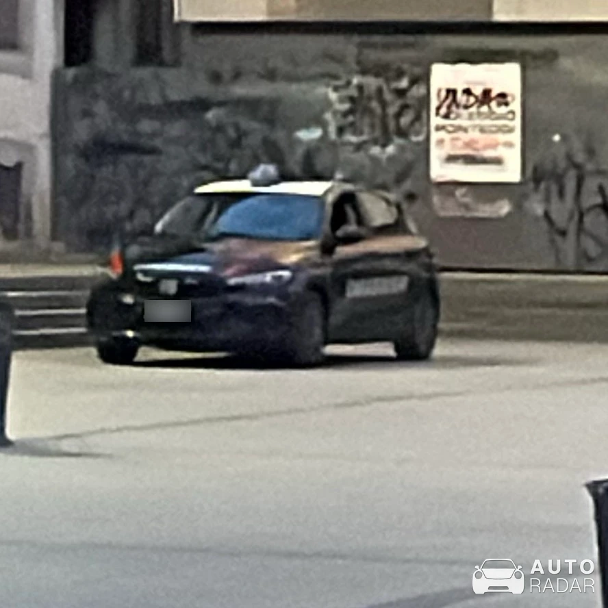 Alfa Romeo Giulia Quadrifoglio Carabinieri spotted in Milano