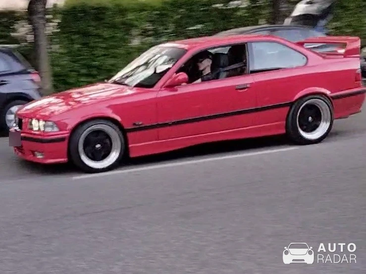 BMW M3 E36 spotted in Chambéry