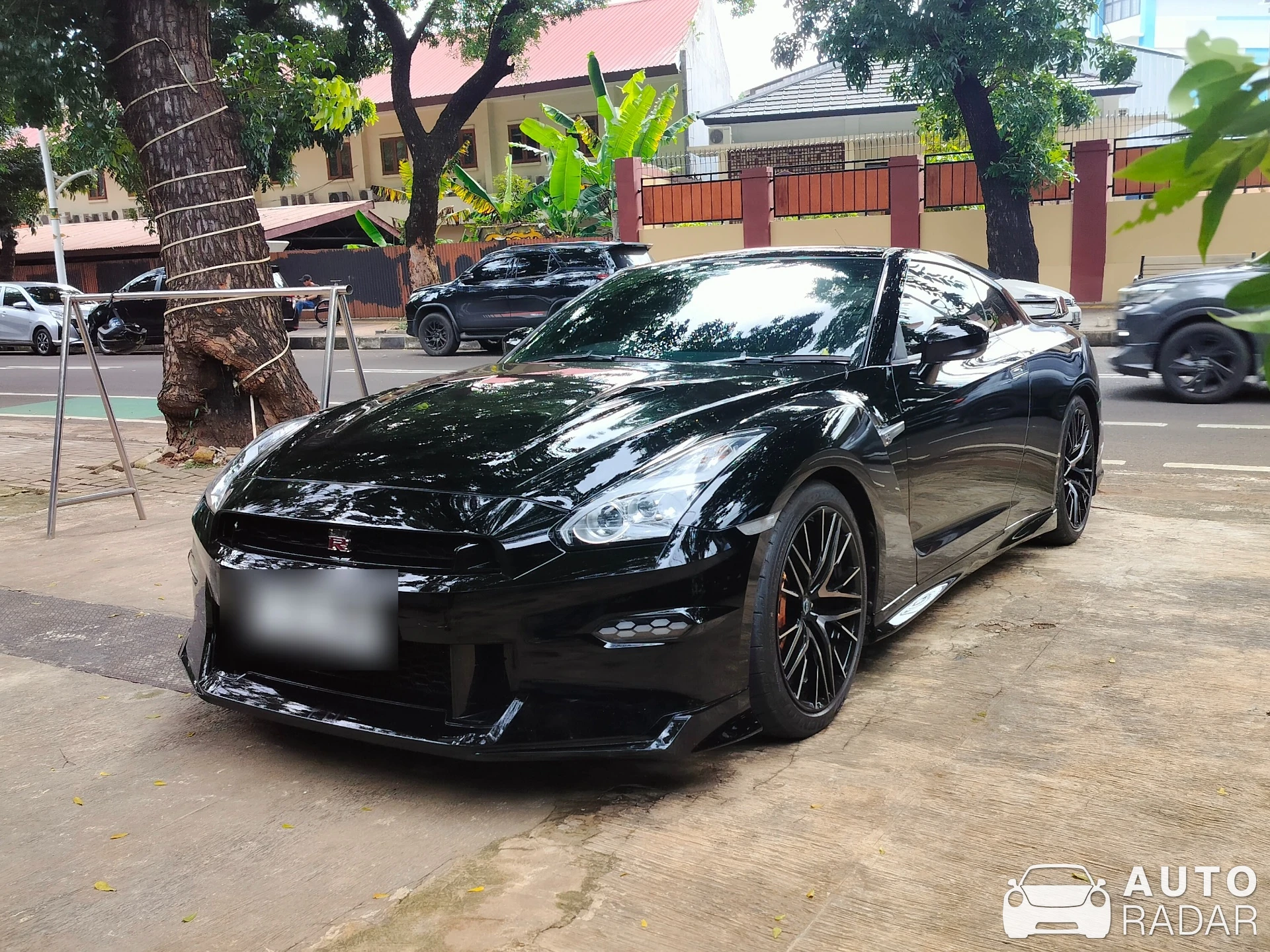 Nissan GT-R R35 spotted in Kota Jakarta Selatan, Indonesia