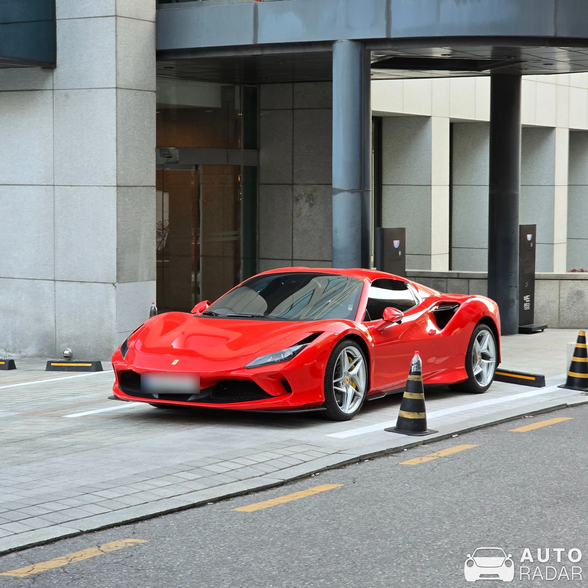 Ferrari F8 Tributo spotted in 강남구, 대한민국