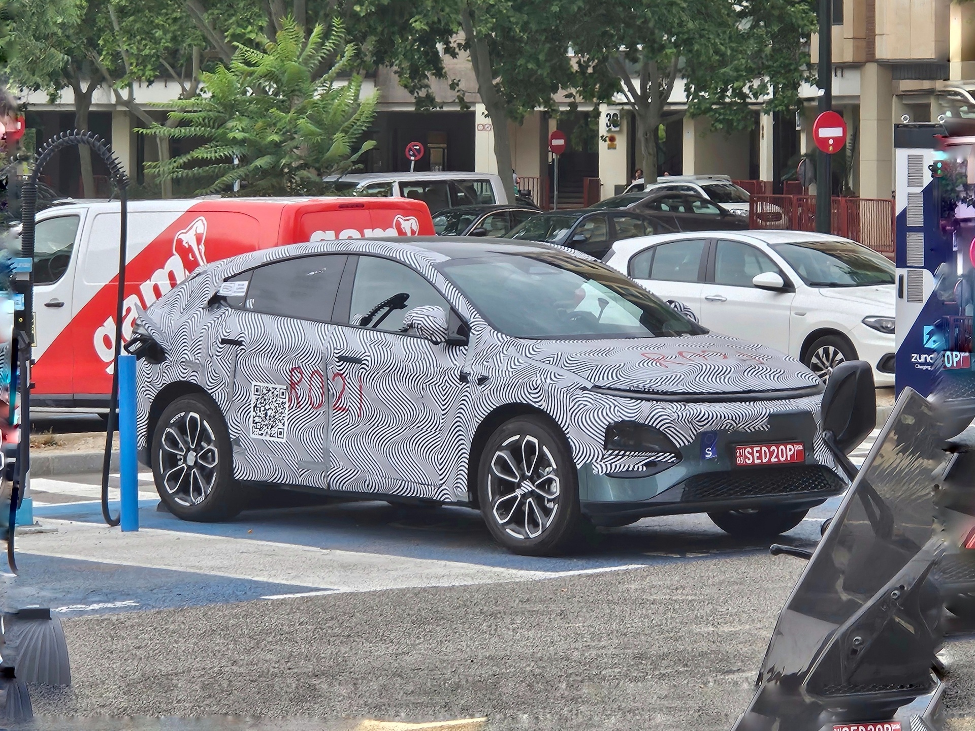Xpeng G6