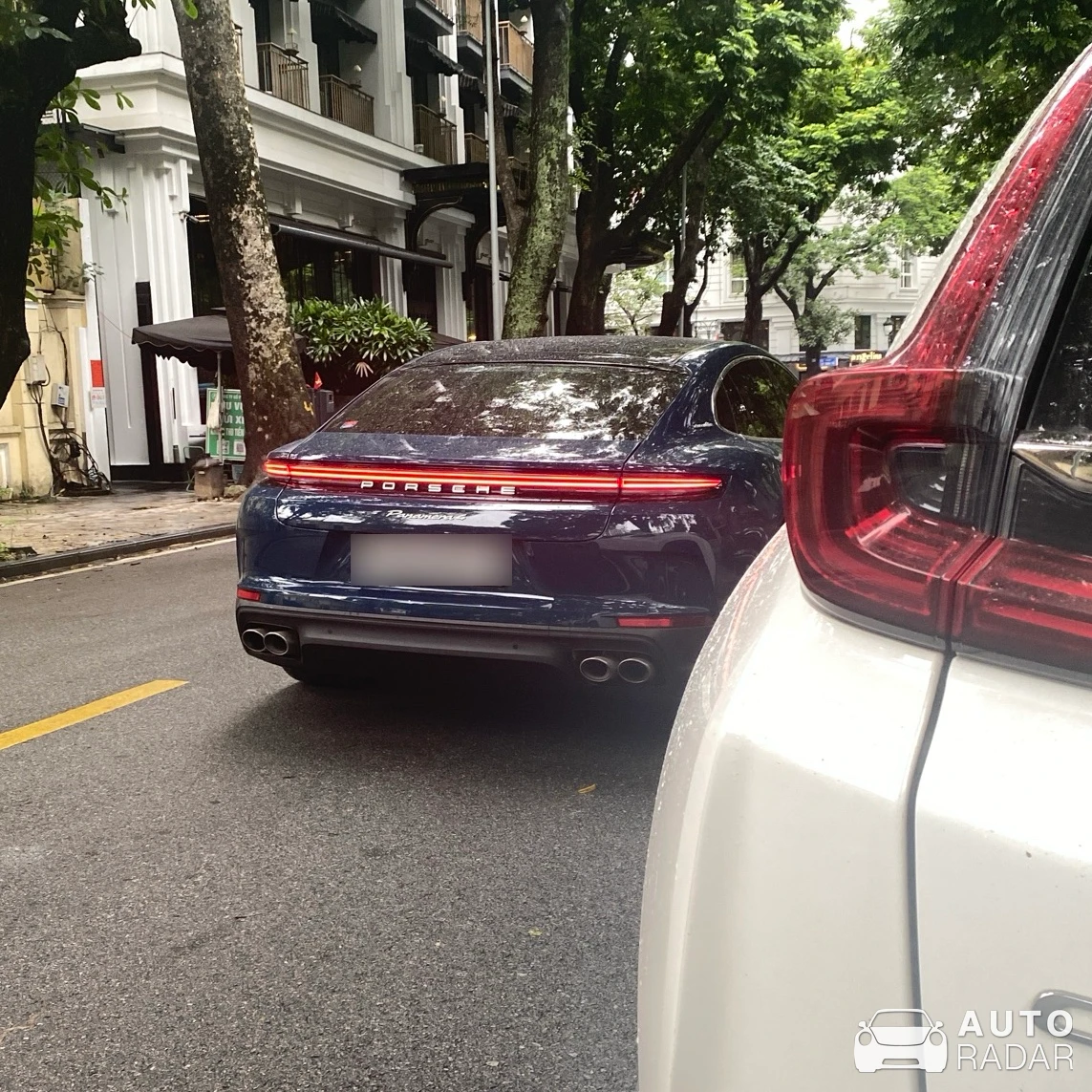 Porsche 972 Panamera 4 spotted