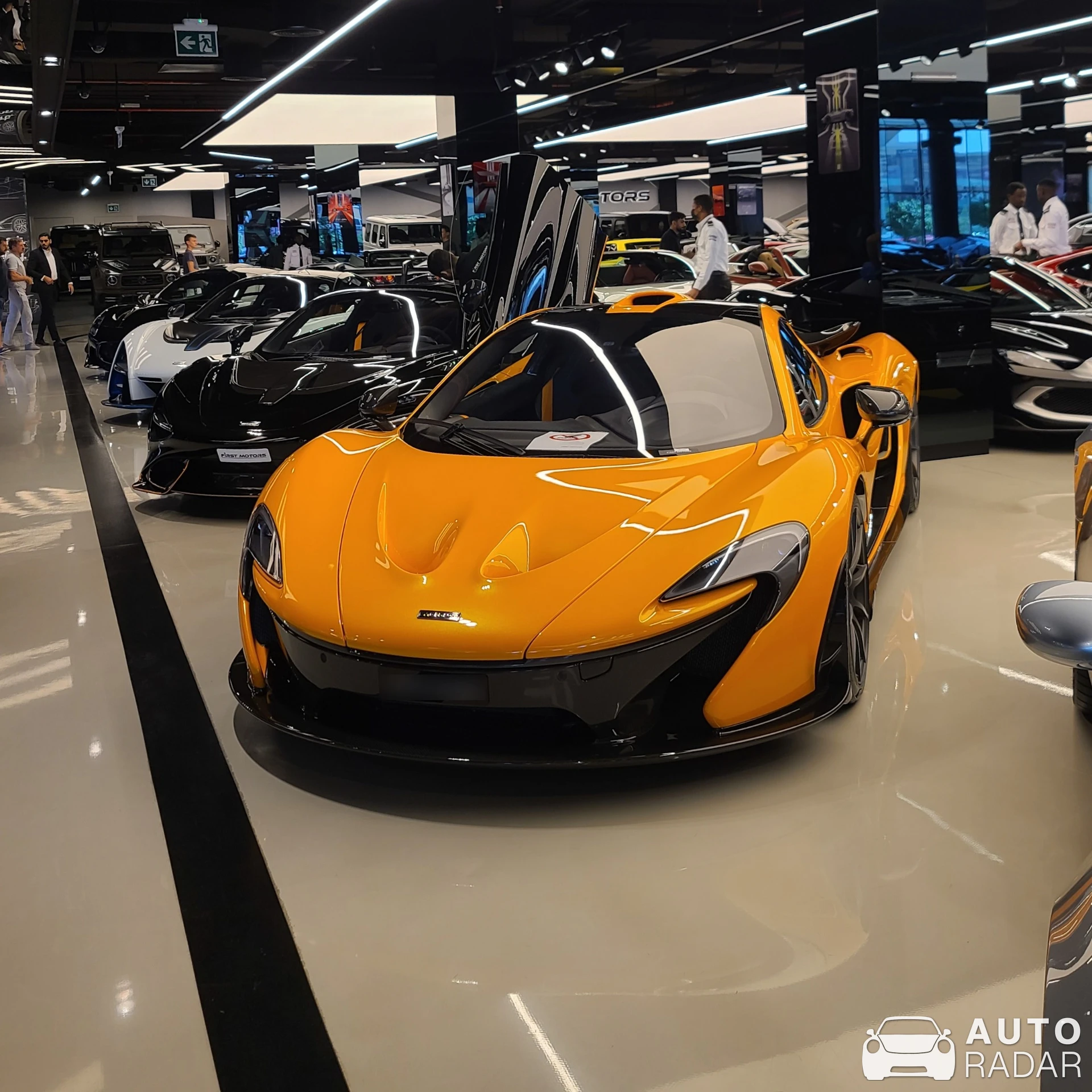 McLaren P1 spotted in Dubai, United Arab Emirates