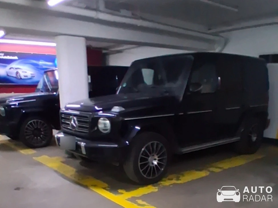 Mercedes-Benz G 500 spotted in Berlin, Germany