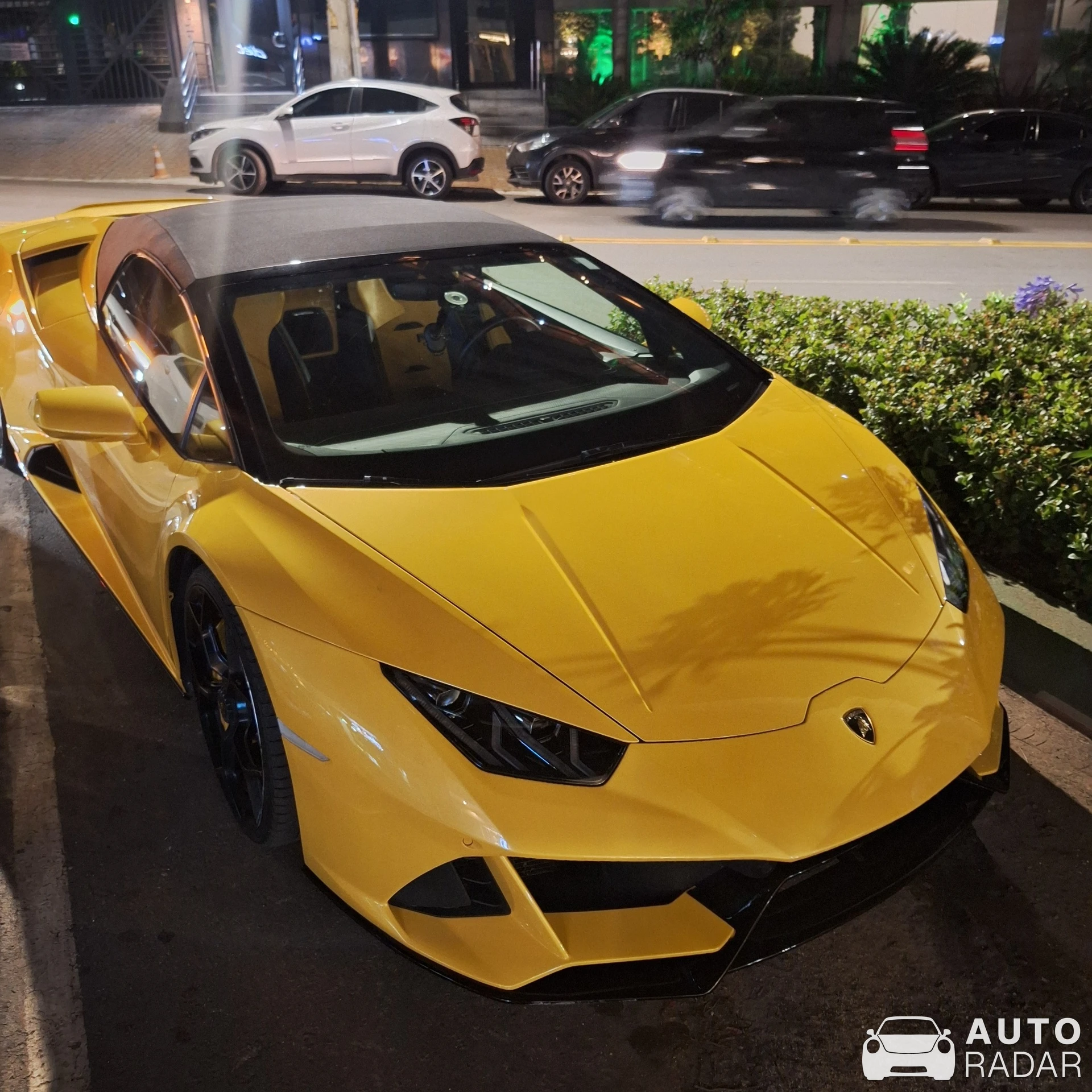 Lamborghini Huracán LP640-4 EVO Spyder spotted in Vila da Serra, Brazil