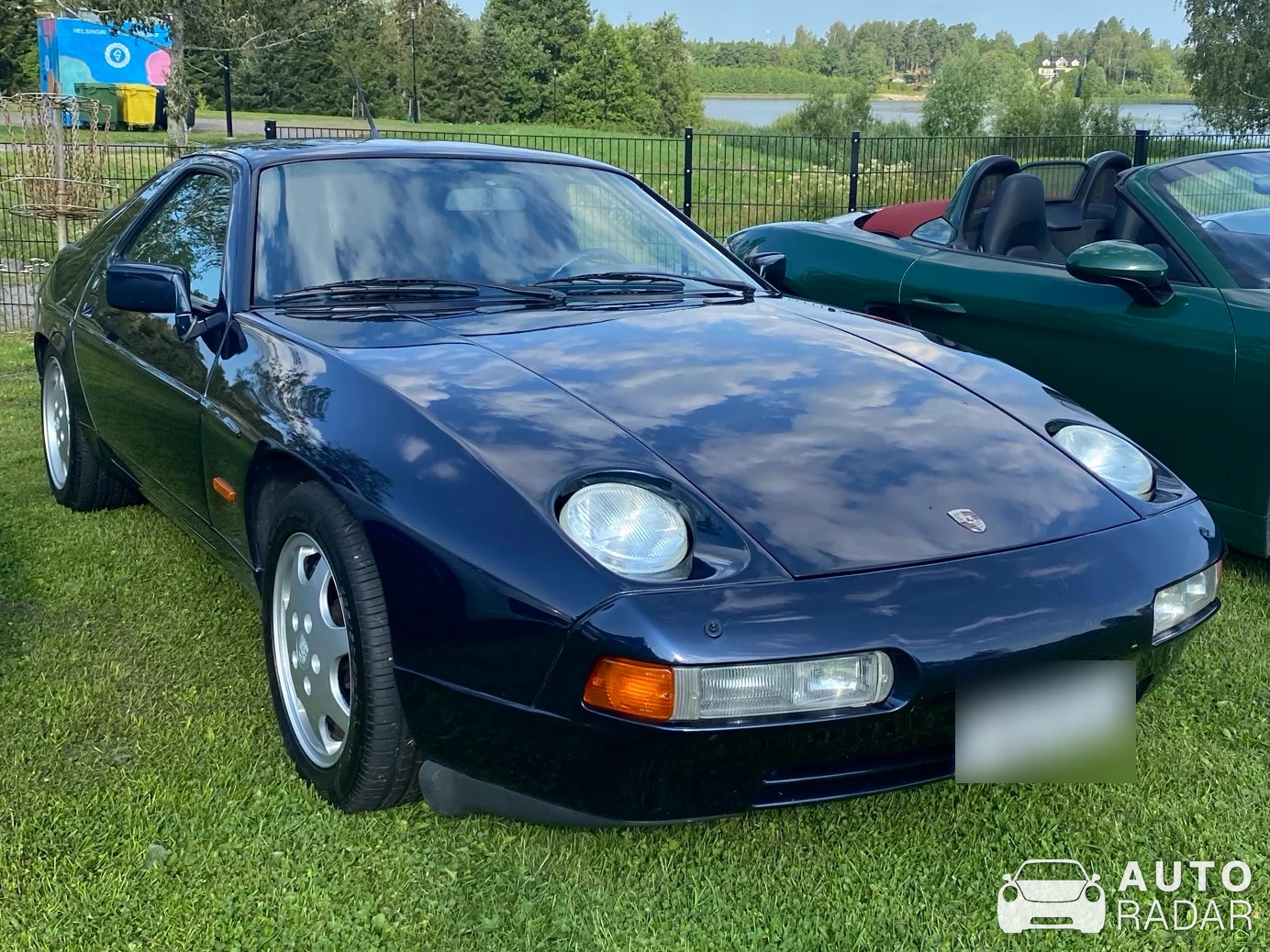 Porsche 928 GTS spotted in Hyrylä