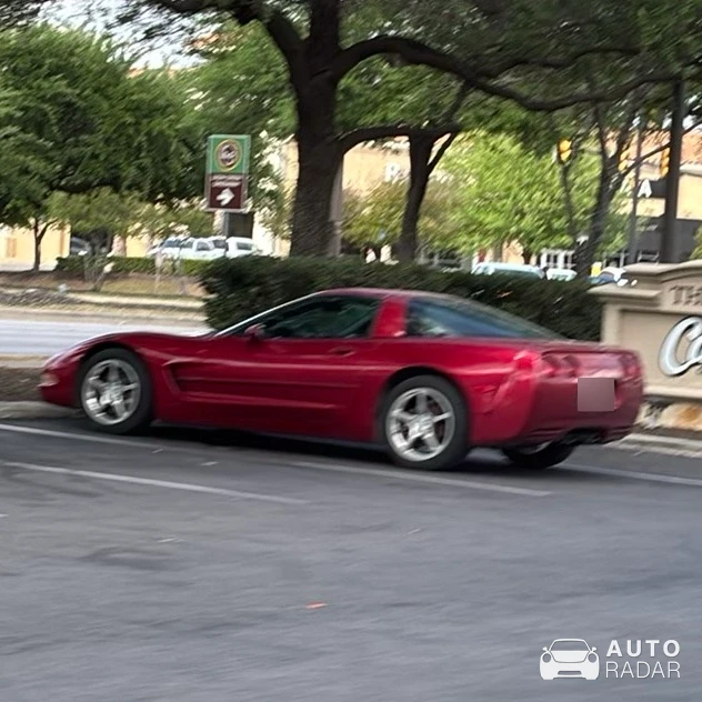 Chevrolet Corvette C5 spotted in San Antonio