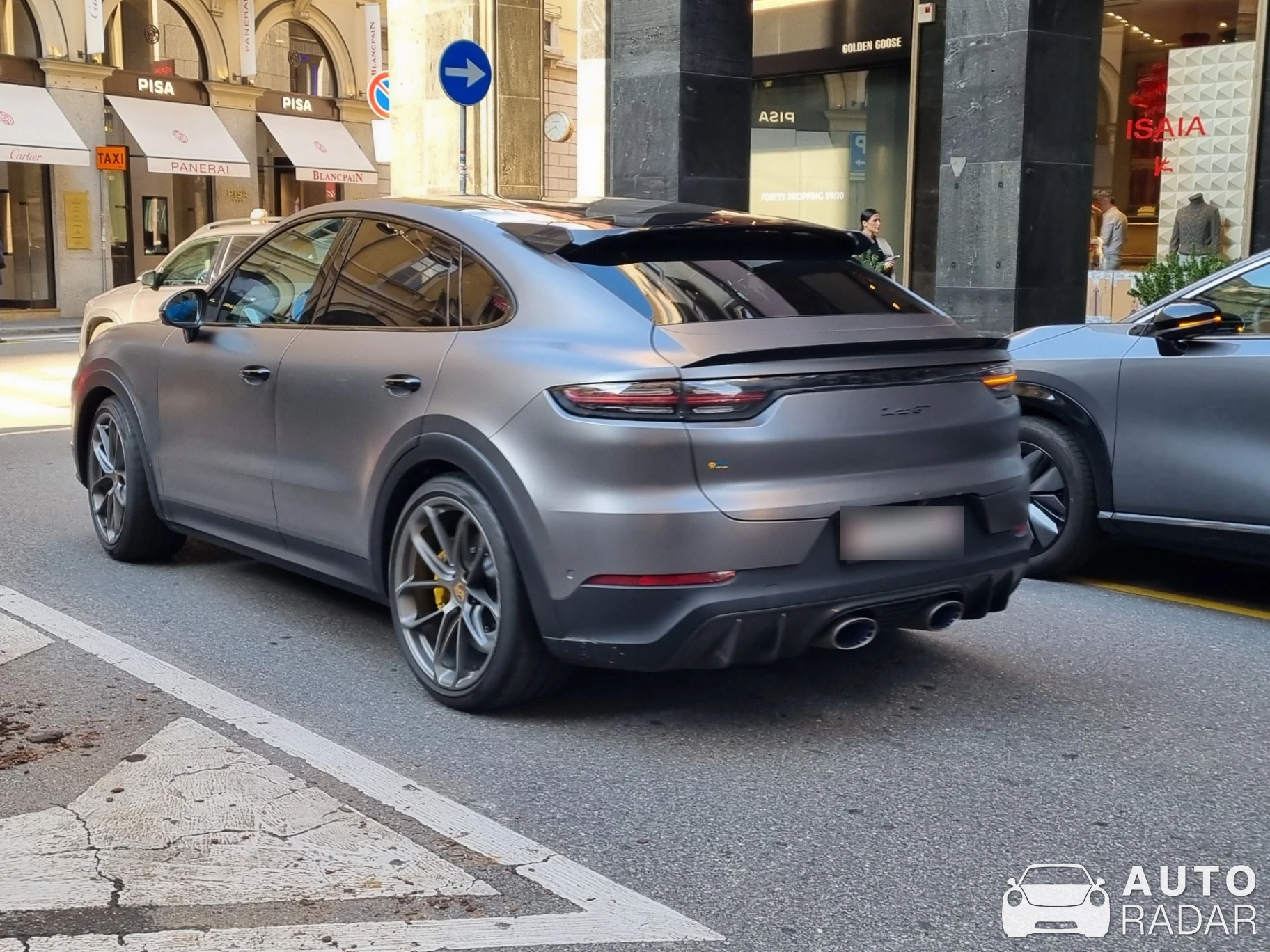Porsche Cayenne Coupé Turbo GT spotted in Milano, Italia