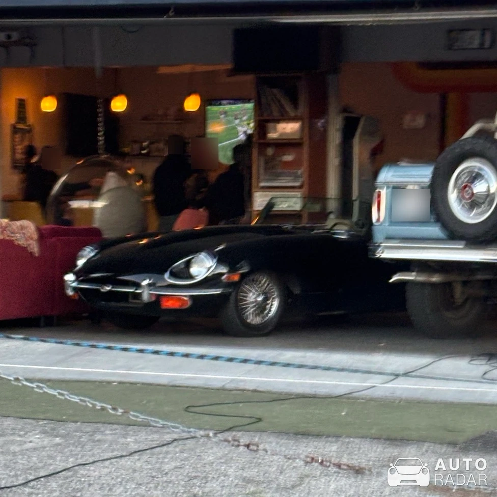 Jaguar E-Type Roadster spotted in Redondo Beach, United States