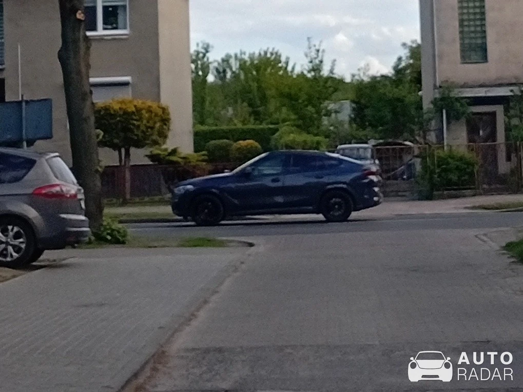 BMW X6 G06 spotted in Dębno